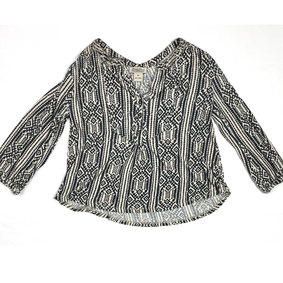 Lucky Brand Tops - Lucky Brand Top Womens XS Live In Love Boho Geometric Long Sleeve Blouse